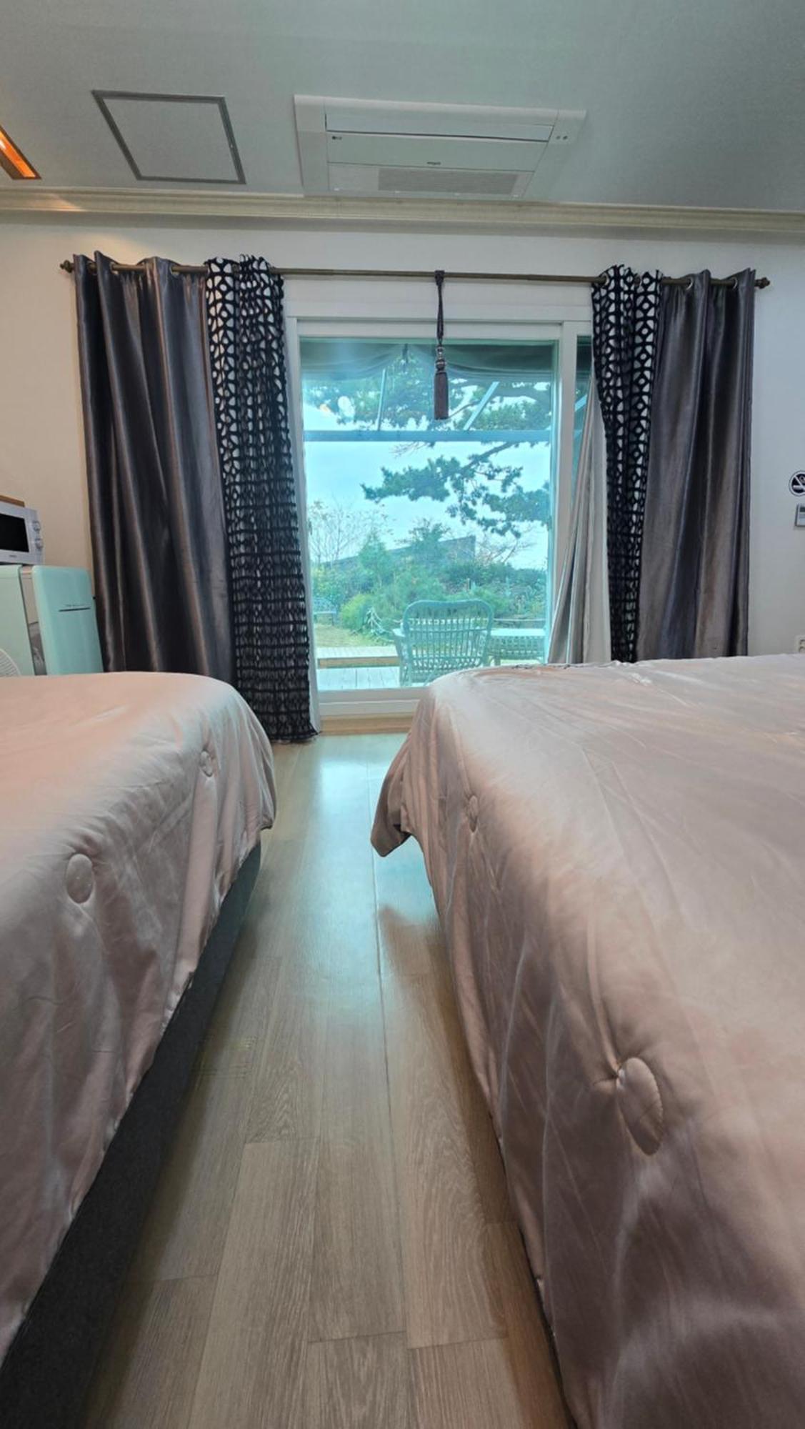 济州温德咖啡馆&度假屋 西归浦市 外观 照片