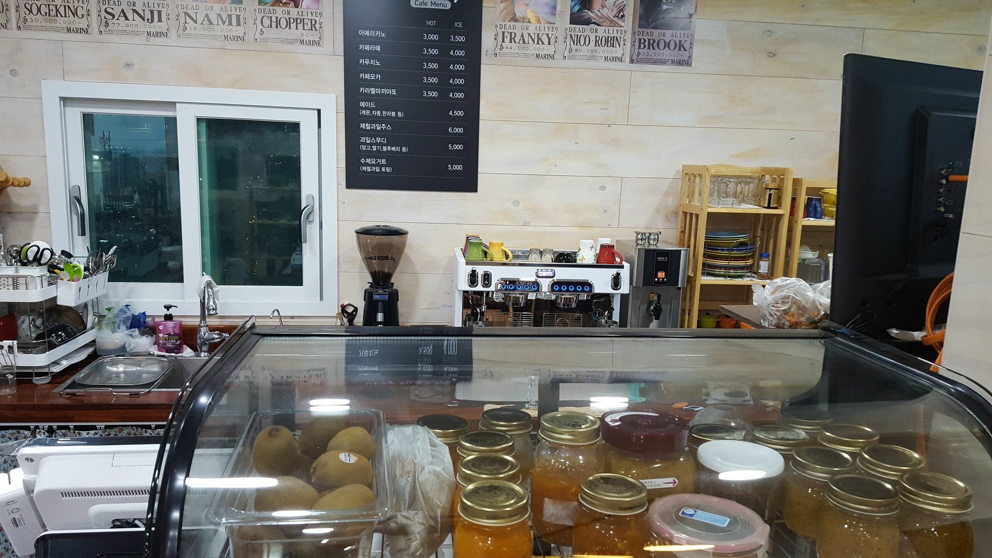 济州温德咖啡馆&度假屋 西归浦市 外观 照片