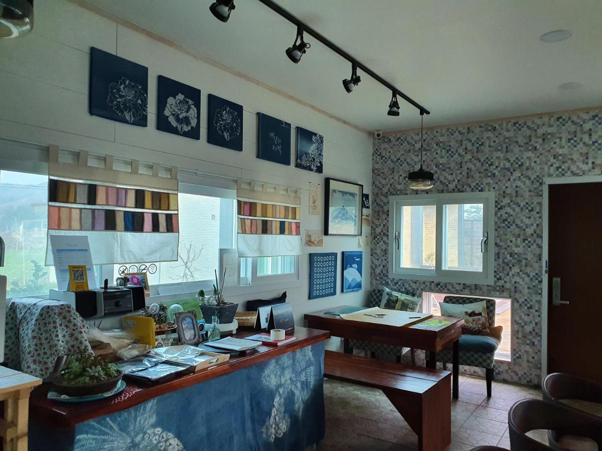 济州温德咖啡馆&度假屋 西归浦市 外观 照片